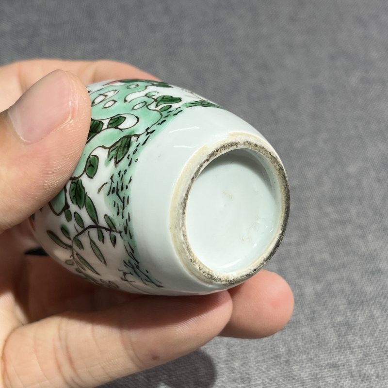 清康熙五彩花卉摇铃尊 - 图11