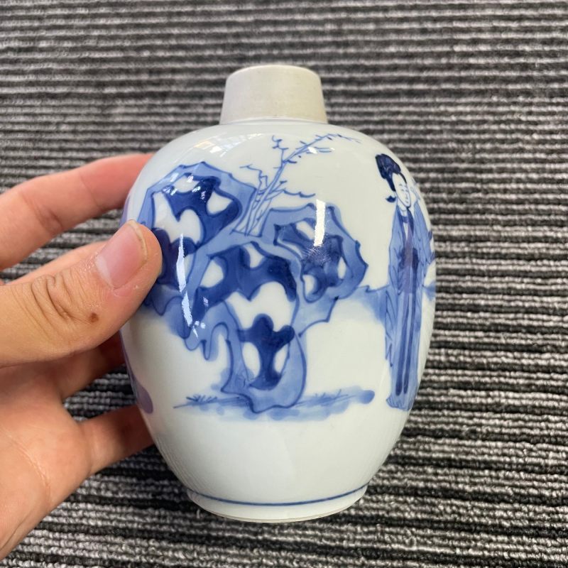 清康熙 青花仕女图小罐 - 图10
