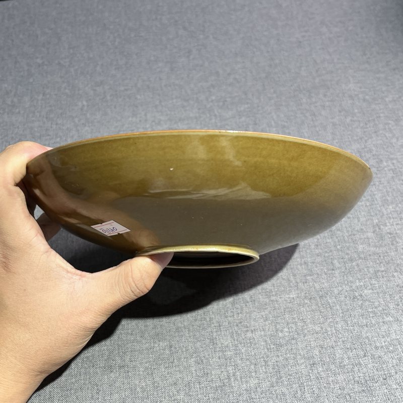 清康熙祭蓝暗刻花卉纹盘 - 图6