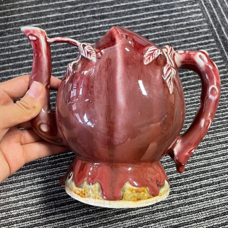 清晚期 红釉桃型倒流壶 - 图6