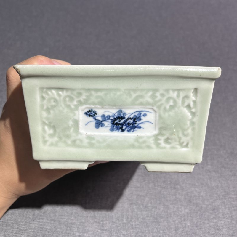 清中期豆青风景水仙盆 - 图6