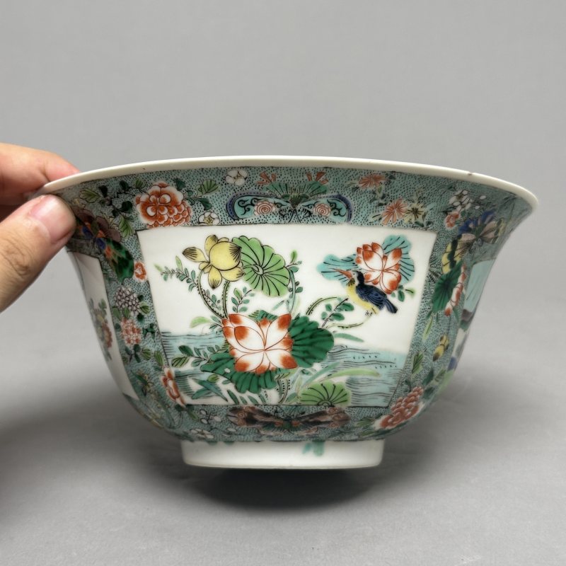 清晚期 五彩开光花卉麒麟碗一对 - 图13