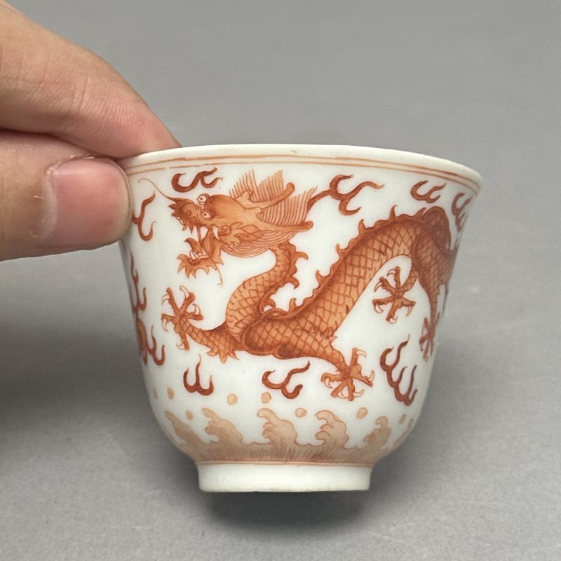 清光绪 矾红龙纹杯 - 图2