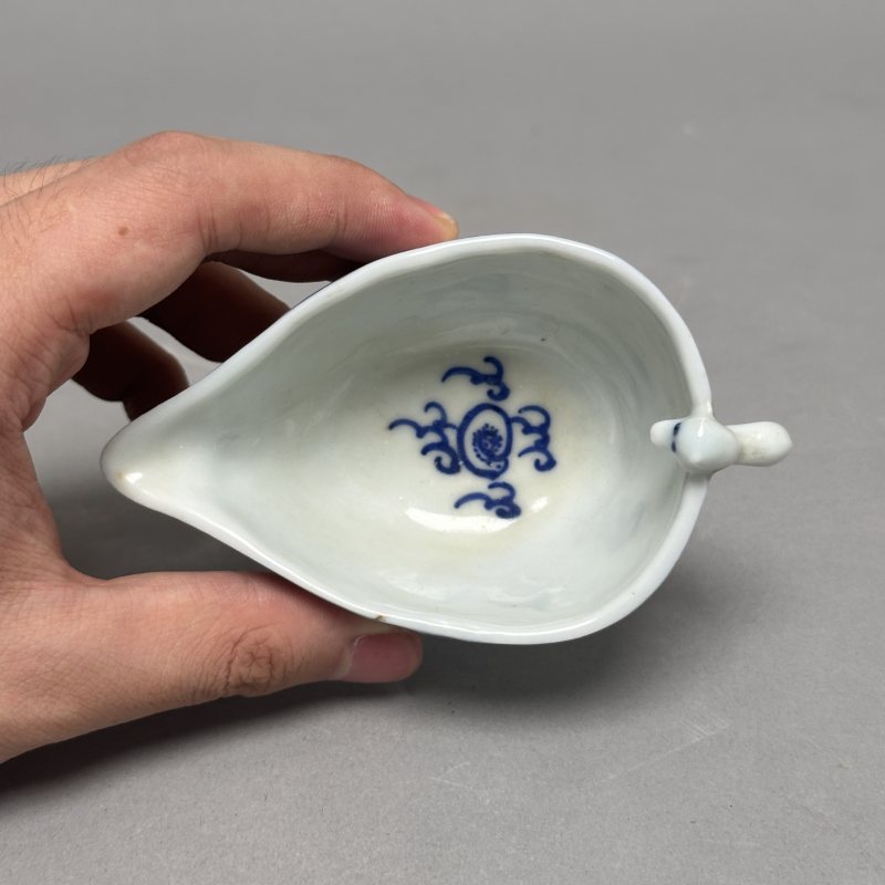 清晚期 青花花卉纹杯 - 图6