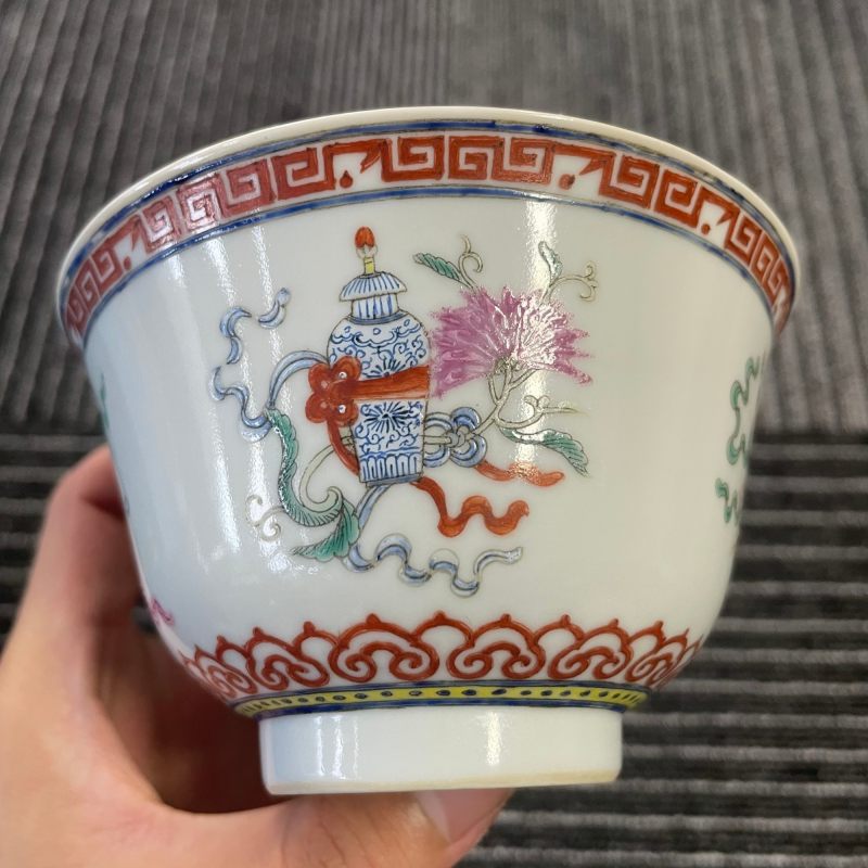 清 粉彩八吉祥纹碗 - 图12