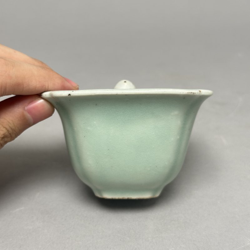 清中期 豆青釉公道杯 - 图2