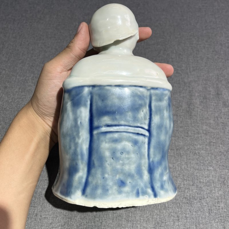 清早期青花人物造像 - 图7