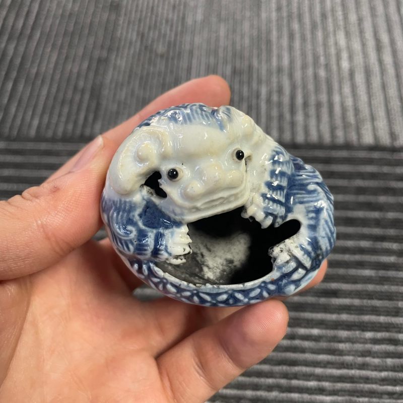 清中期 青花狮子小水盂 - 图12