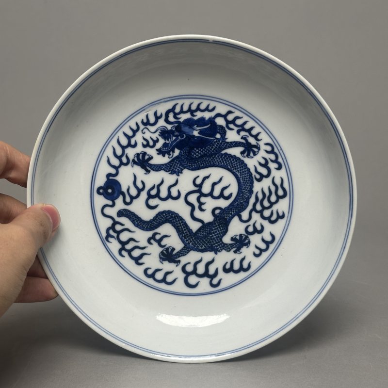 清光绪 青花龙纹盘一对 - 图2