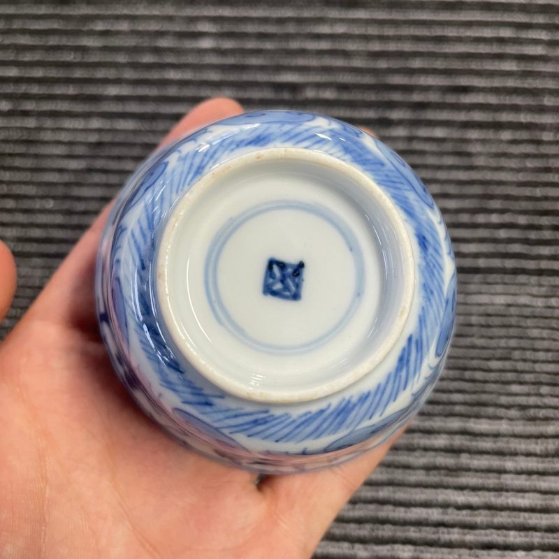 清康熙 青花鱼藻纹花口杯 - 图10