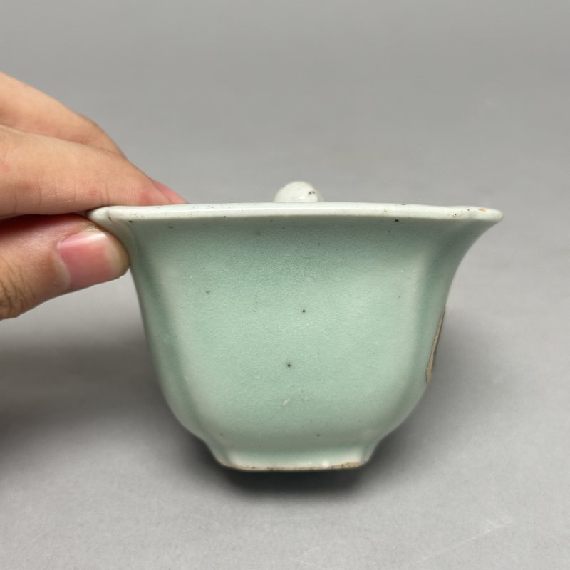 清中期 豆青釉公道杯 - 图4