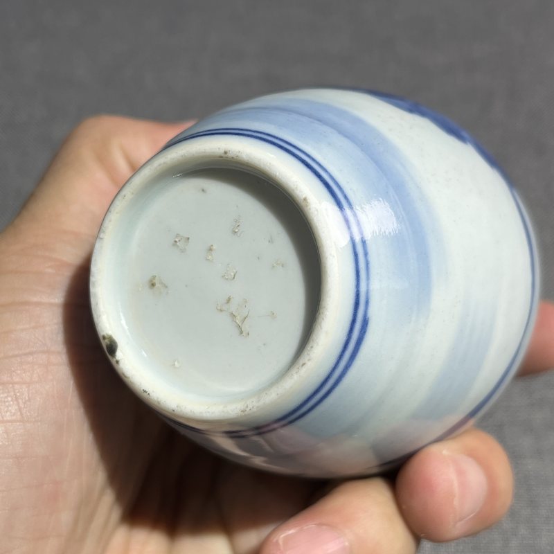 清中期青花荷花橄榄尊 - 图11
