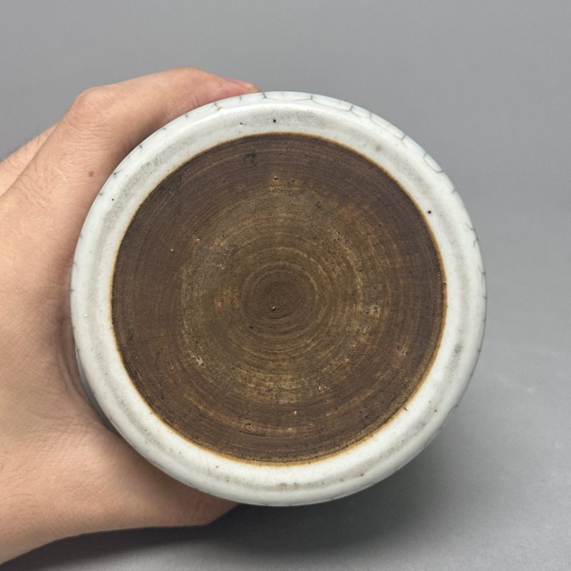 清雍正 哥釉笔筒 - 图5