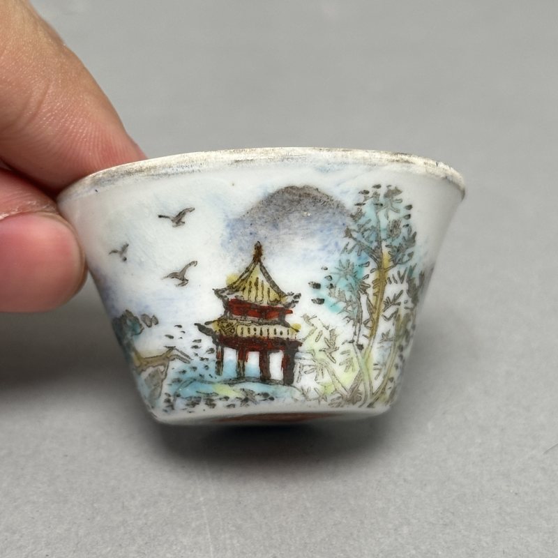 解放初 粉彩山水套杯一组 - 图2