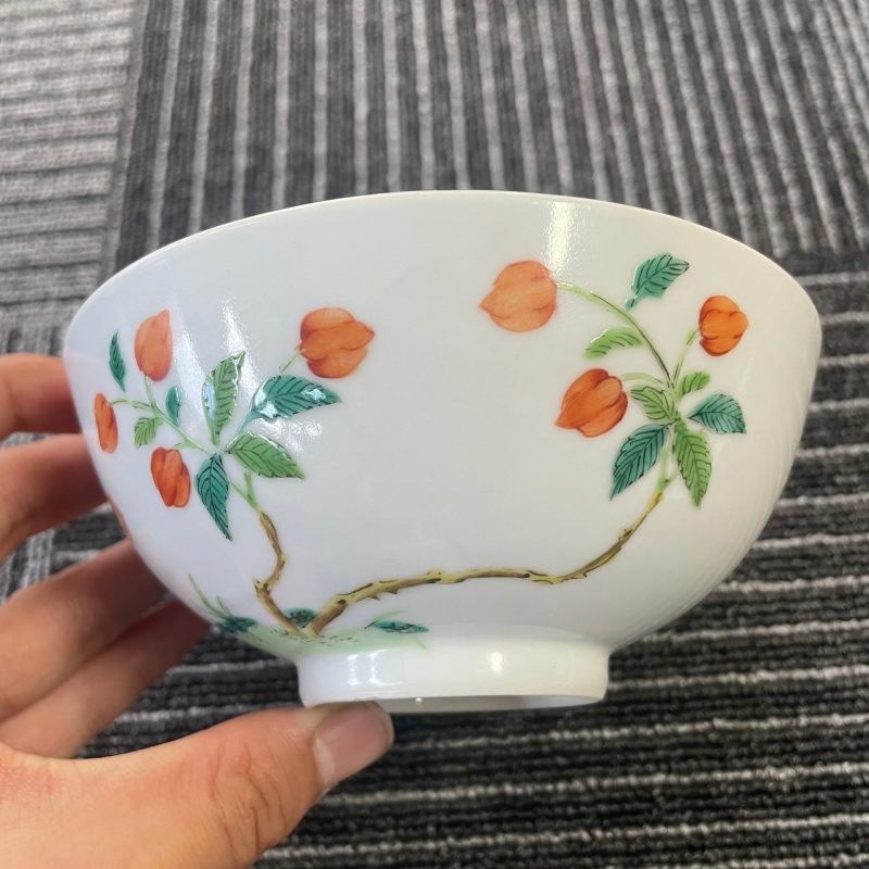 清道光 粉彩樱桃纹小碗 - 图8