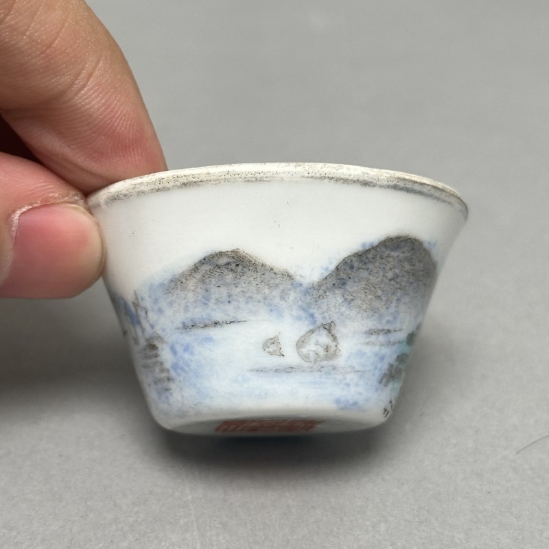 解放初 粉彩山水套杯一组 - 图3