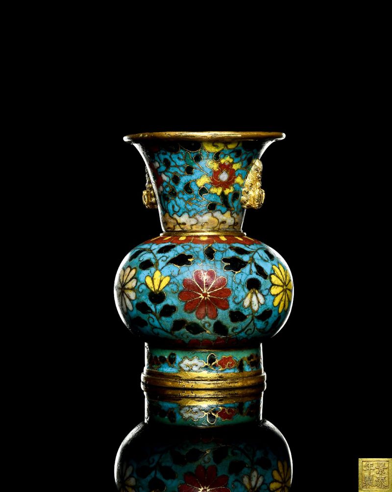 明 铜胎掐丝珐琅缠枝花纹天鸡耳尊 - 图1