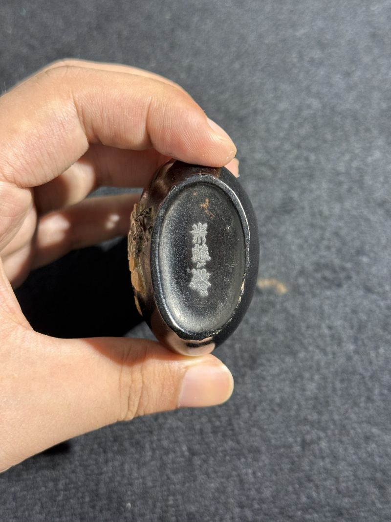 明 朱华制紫檀嵌百宝喜上眉梢诗文瓶 - 图12
