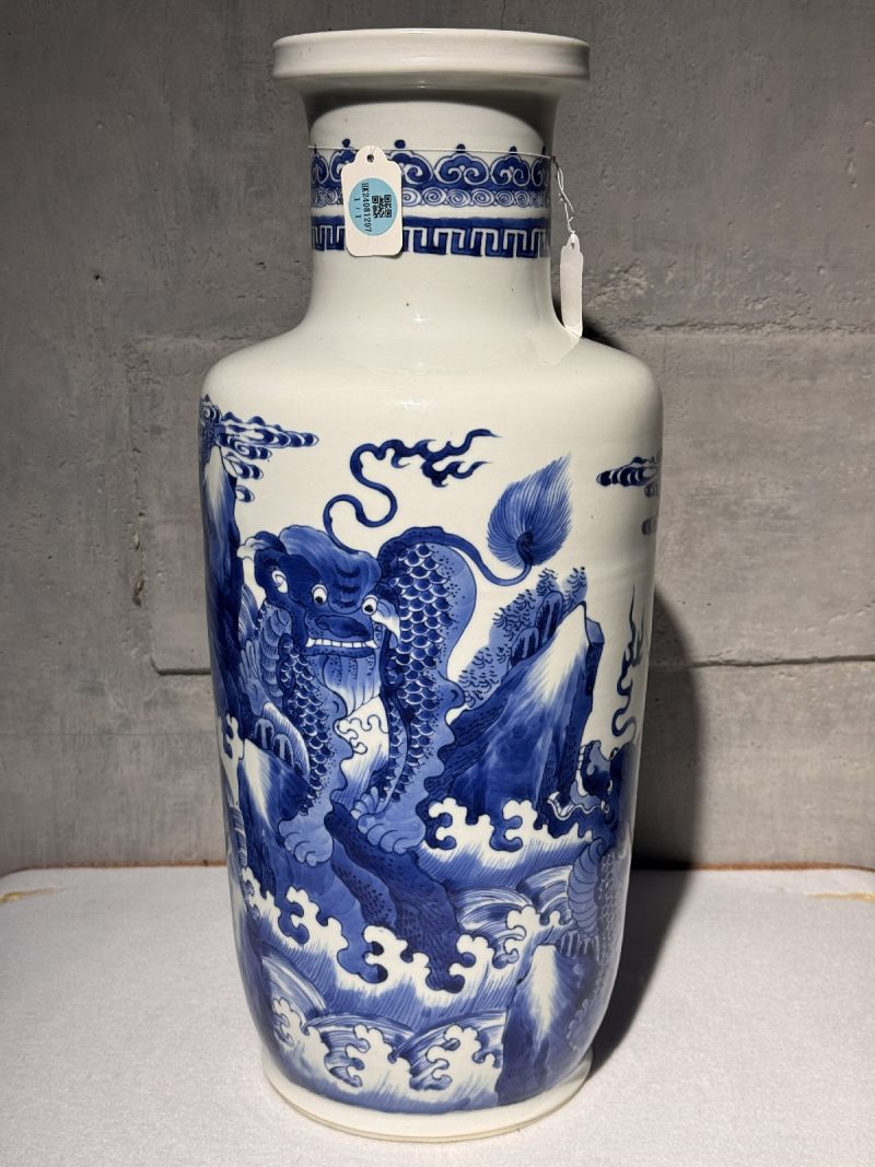 清康熙 青花海水江崖麒麟图棒槌瓶 - 图7