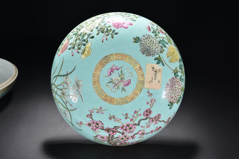 清 粉彩花卉捧盒 - 图8