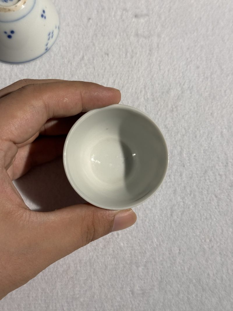 清康熙 青花山水高士垂钓图茶圆 （一对） - 图3