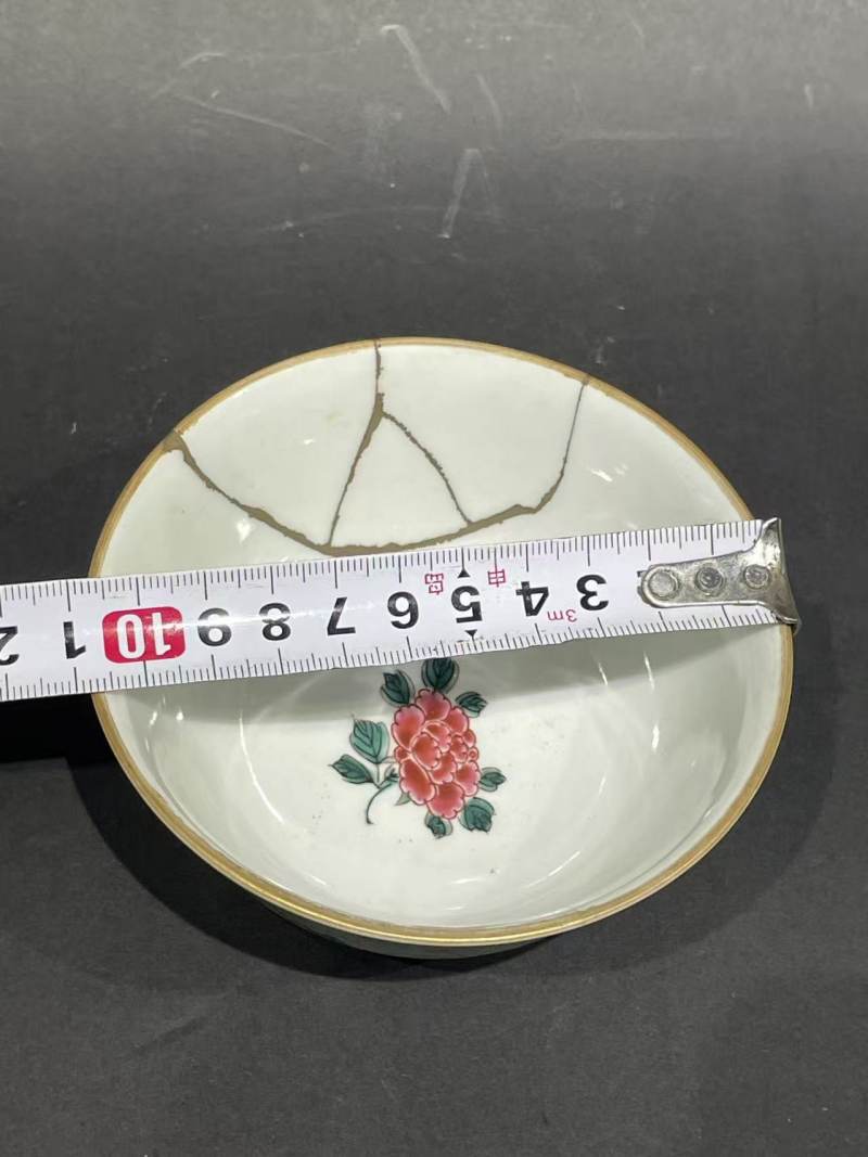 清粉彩花卉纹盖碗 - 图9