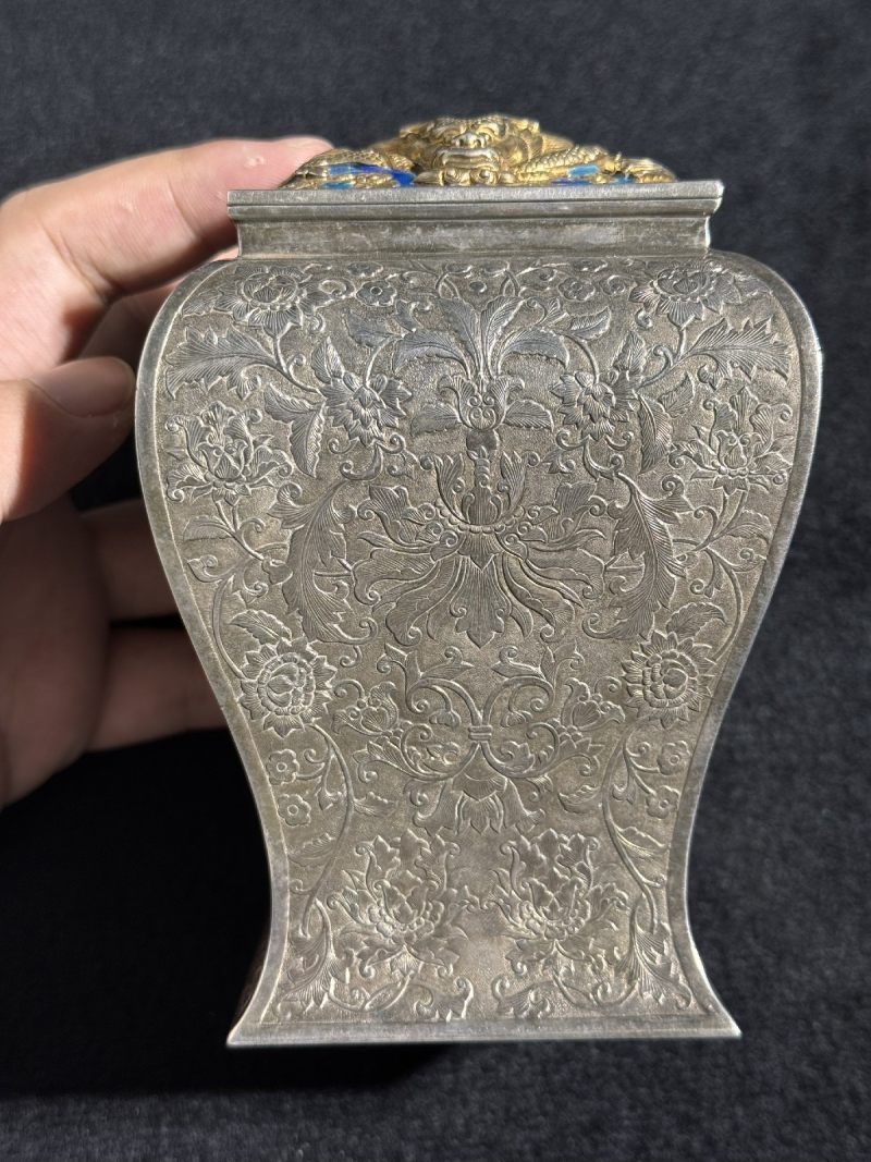 清 银胎西番莲纹茶叶罐 （一组三件） - 图6