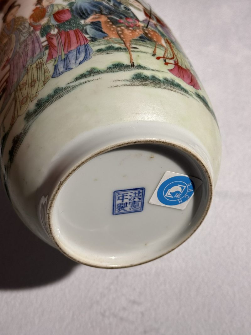 民国 珐琅彩麻姑献寿灯笼尊 - 图9