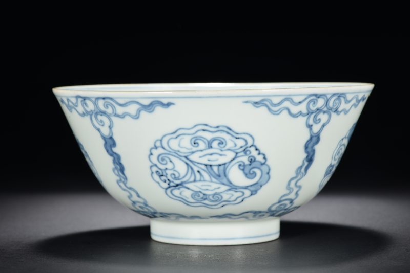 明 青花灵芝云纹碗 - 图1