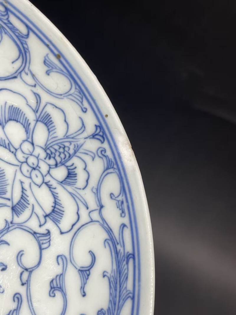 清青花缠枝纹盘 - 图8