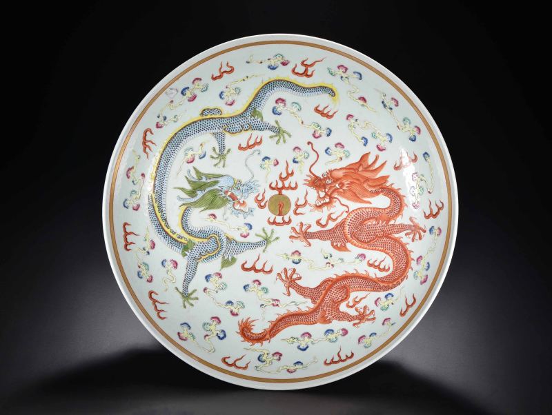 清 粉彩云龙纹盘 - 图1