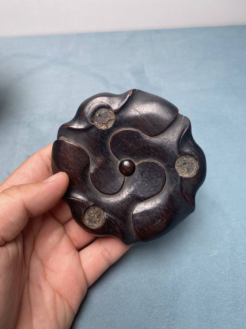 清 铜错金银饕餮纹鼎式炉 - 图16
