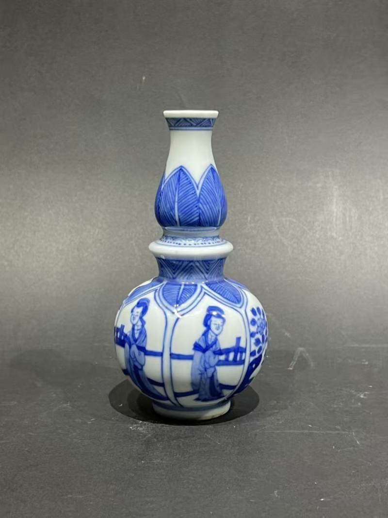 青花人物葫芦瓶 - 图3