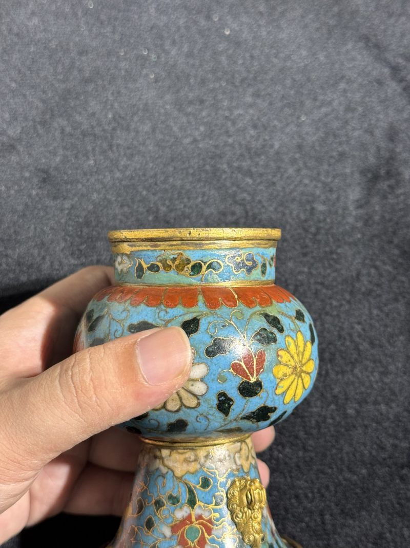 明 铜胎掐丝珐琅缠枝花纹天鸡耳尊 - 图10
