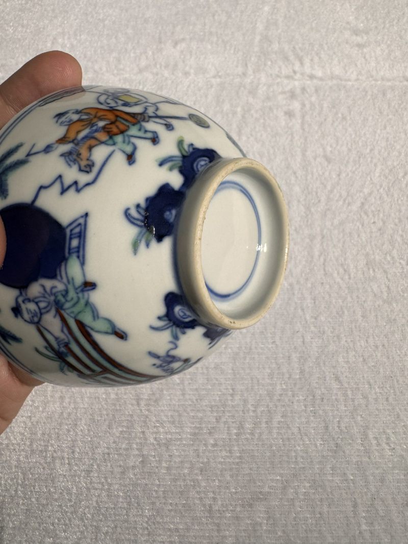 清康熙 斗彩婴戏图茶圆 - 图8