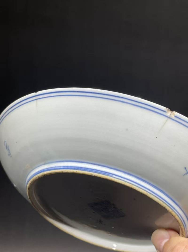 清青花缠枝纹盘 - 图6