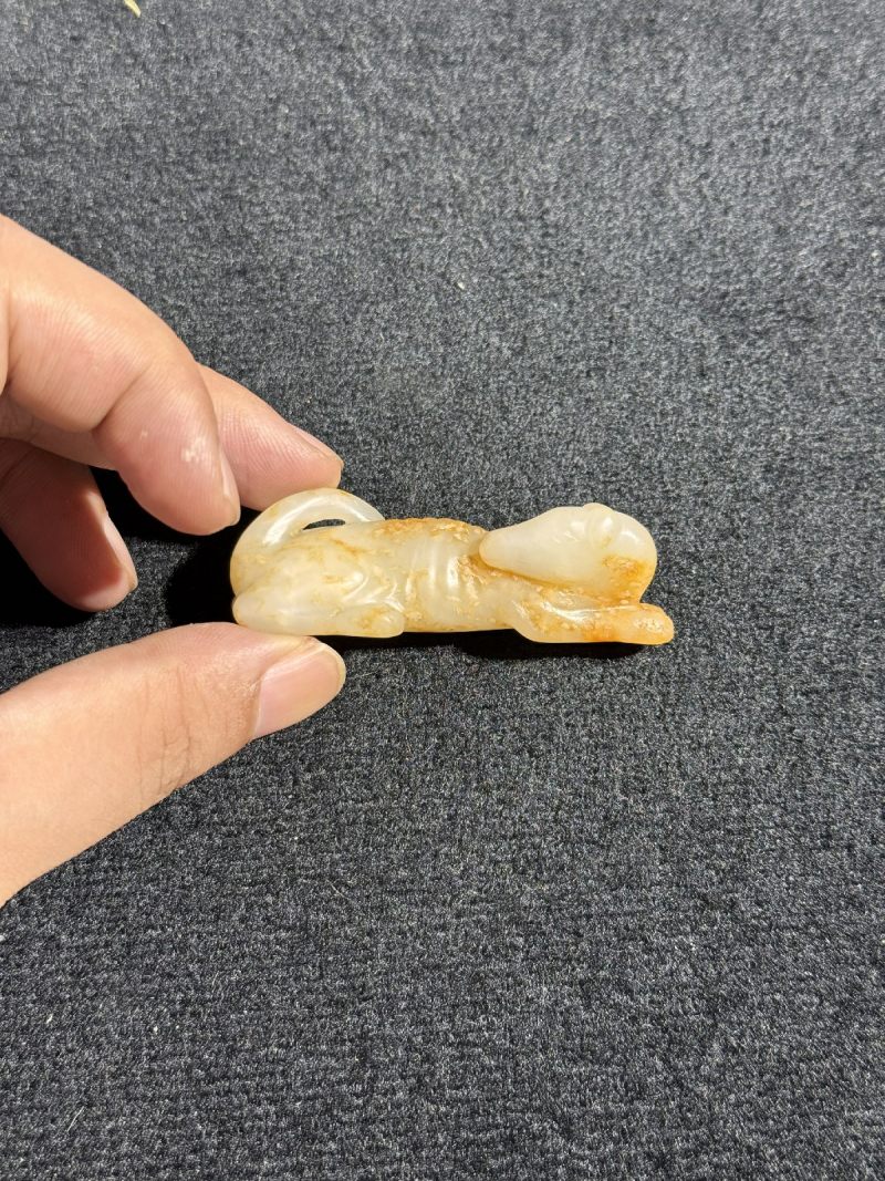 明 白玉卧犬 - 图2