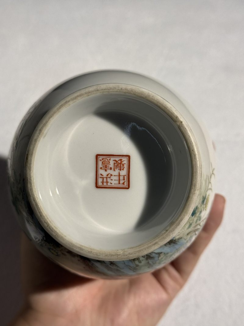 民国 胭脂红地珐琅彩喜上枝头瓶 - 图11