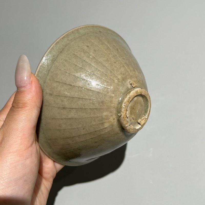 明代 青釉菊纹盏 - 图8