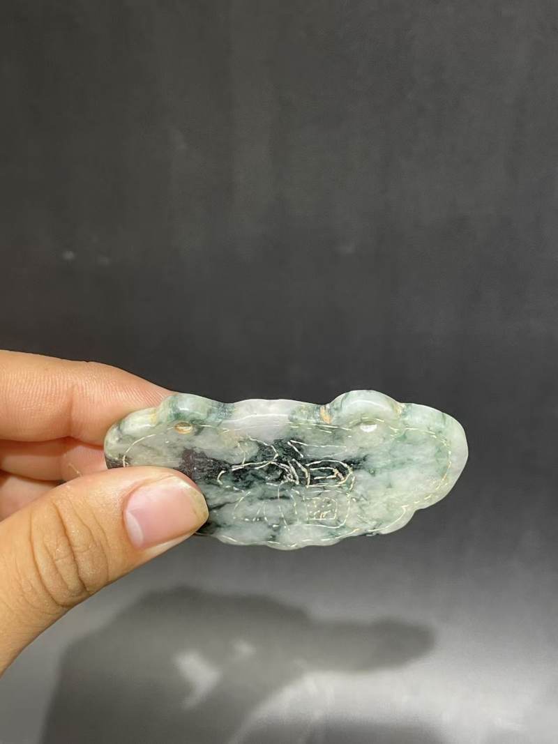 老翡翠玉佩 - 图3