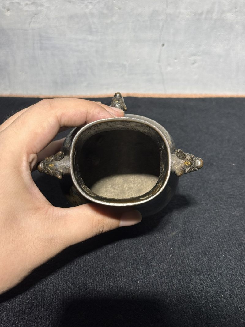 明 铜嵌金银双龙耳汉壶尊 - 图9