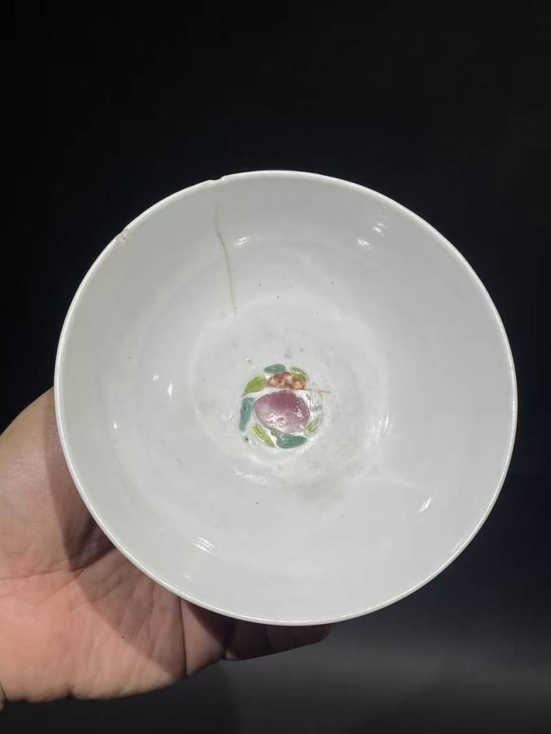 清粉彩花蝶纹碗 - 图6