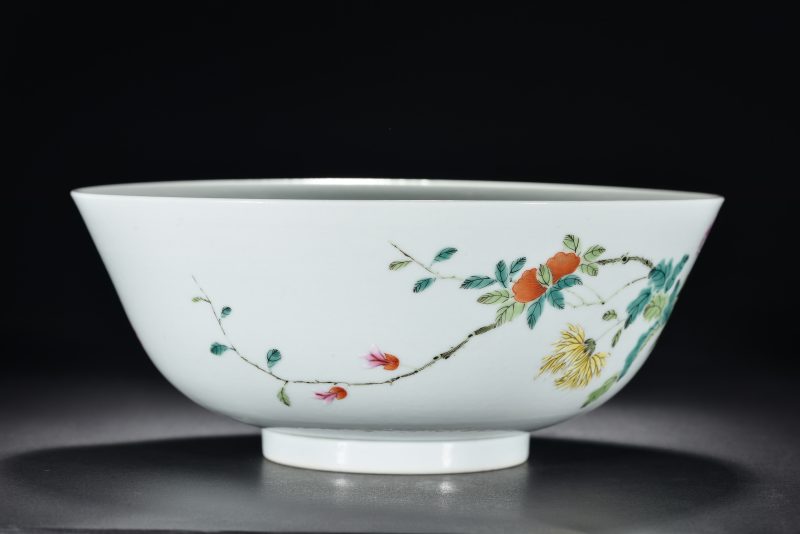 清 粉彩花卉纹碗 - 图3