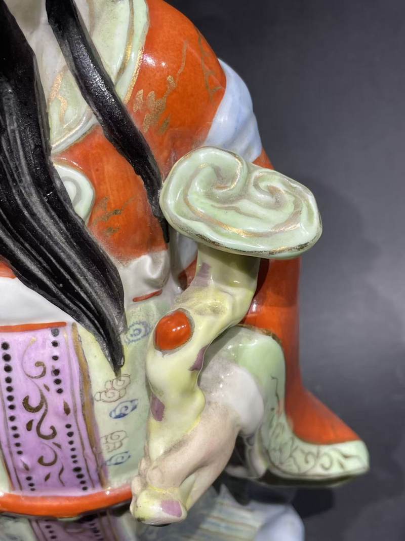 解放后粉彩禄星瓷塑 - 图8