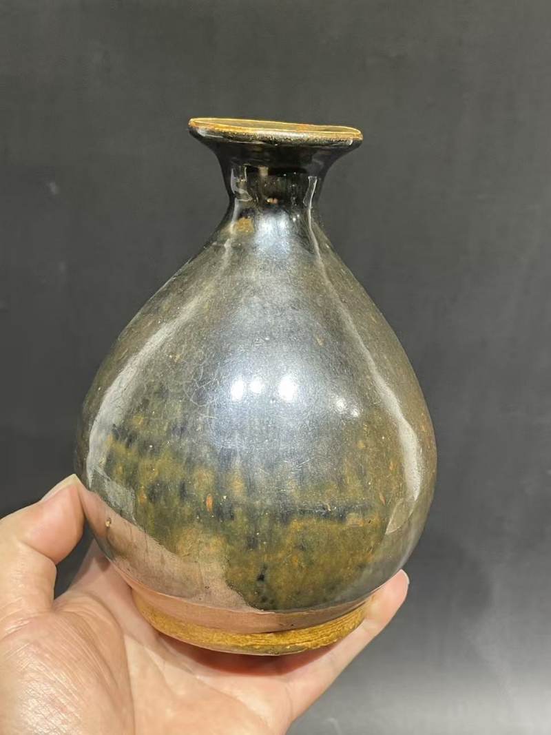 明黑釉玉壶春瓶 - 图6