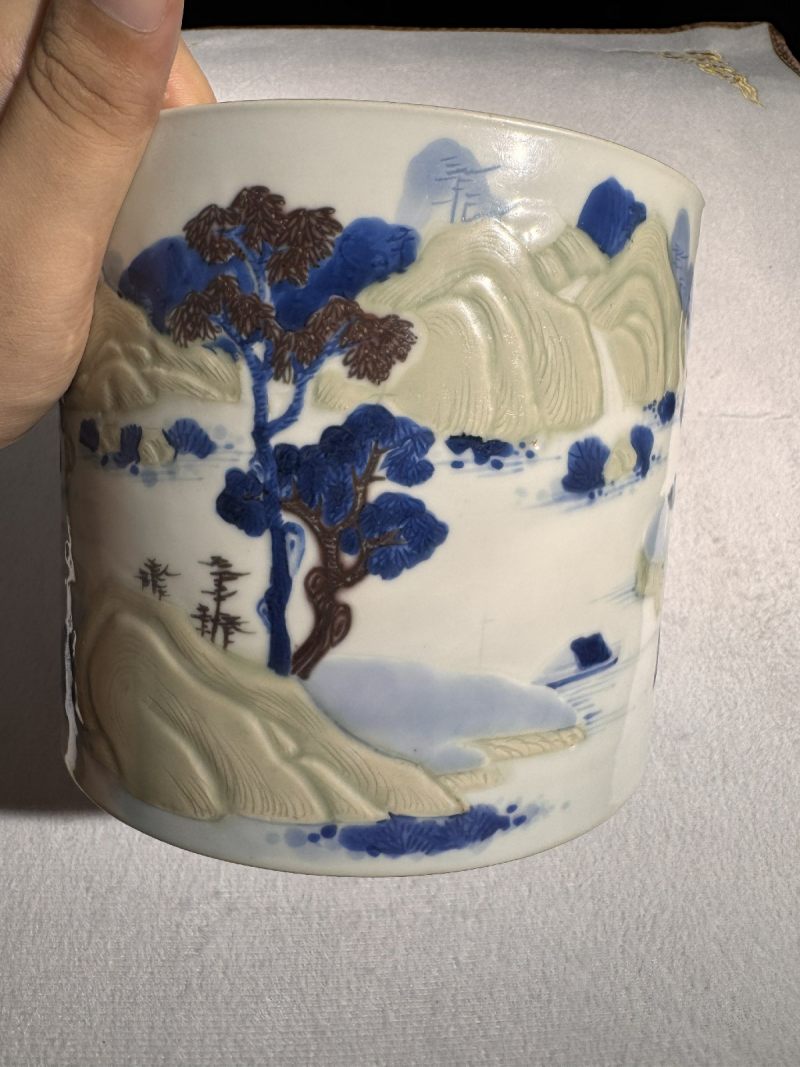 清康熙 釉下三彩山水纹笔筒 - 图12