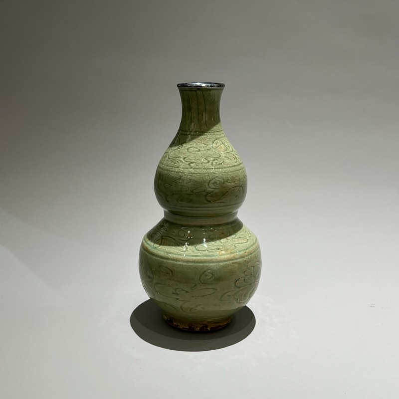 明代 龙泉窑青釉刻花葫芦瓶 - 图4