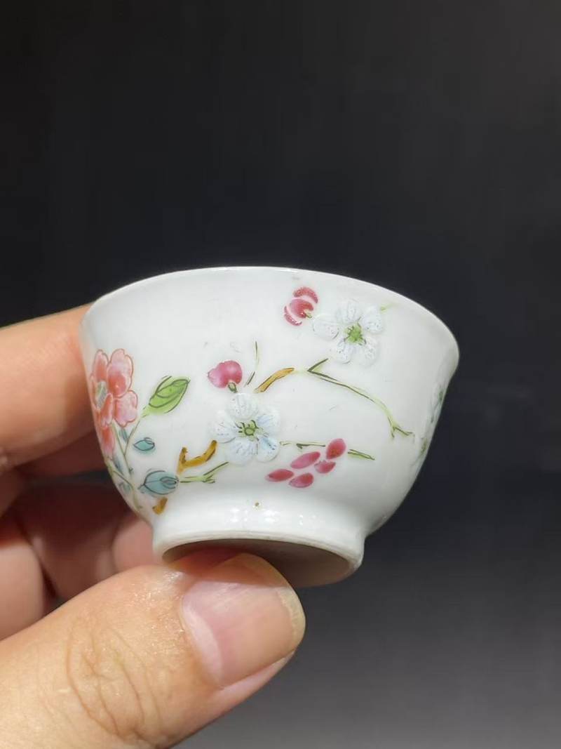 清雍正粉彩花卉纹杯碟一套 - 图7