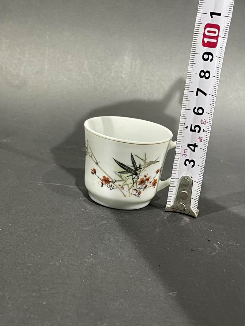 解放后粉彩梅竹双青纹把杯 - 图12