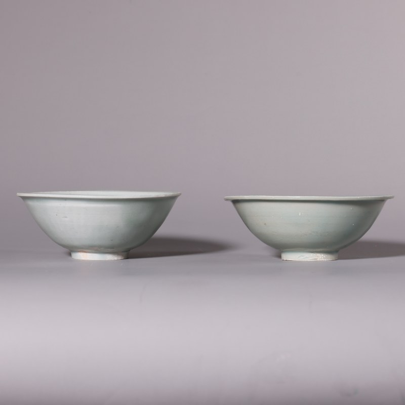 明代 龙泉窑粉青釉印花洗一对 - 图2